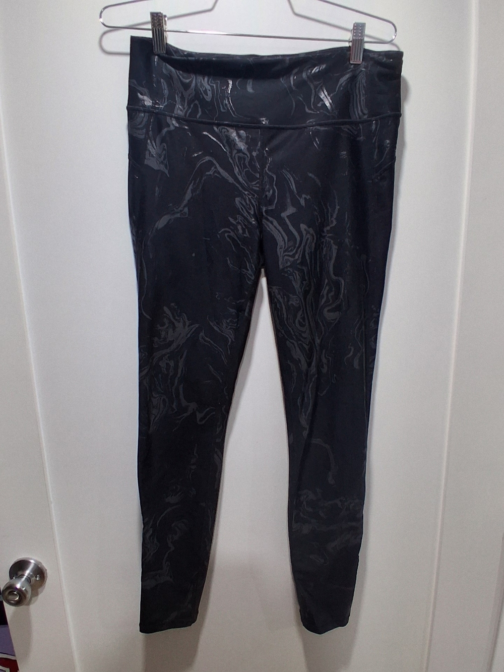 GAP Black Marble-Effect High-Rise Leggings M